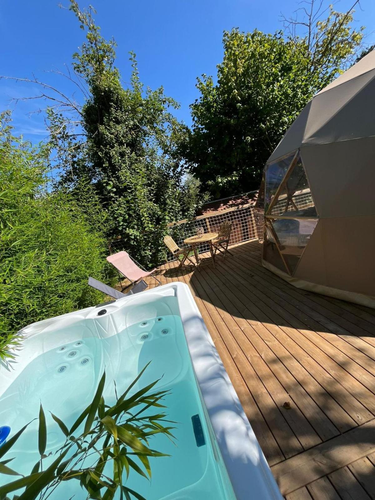 Le Nid D'Eliyah, Suites Avec Jacuzzi 15Min Disneyland Paris Nanteuil-lès-Meaux Extérieur photo